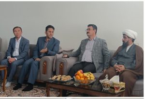 دیدار مسئولان و مدیران اجرایی چناران با خانواده نوجوانِ جانبخش محمدمهدی بیگ زاده