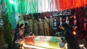 استقبال پرشور مردم چناران از پیکر شهید گمنام دفاع مقدس